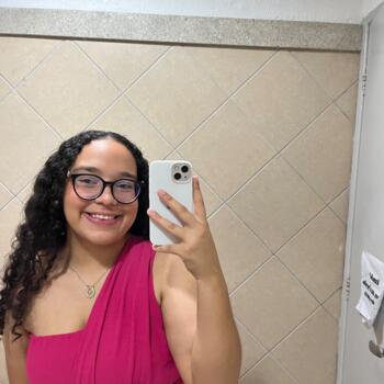 Babá em Recife: MAÍRA ARAÚJO DA SILVA