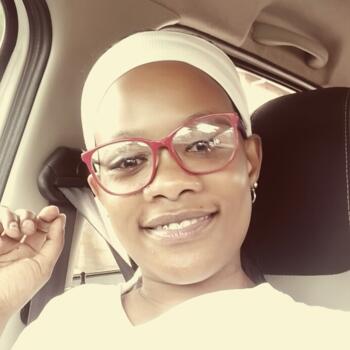 Babysitter Krugersdorp: Makatleho Janet