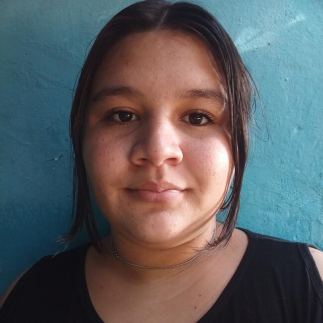 Babysitter in San Lorenzo: Laura
