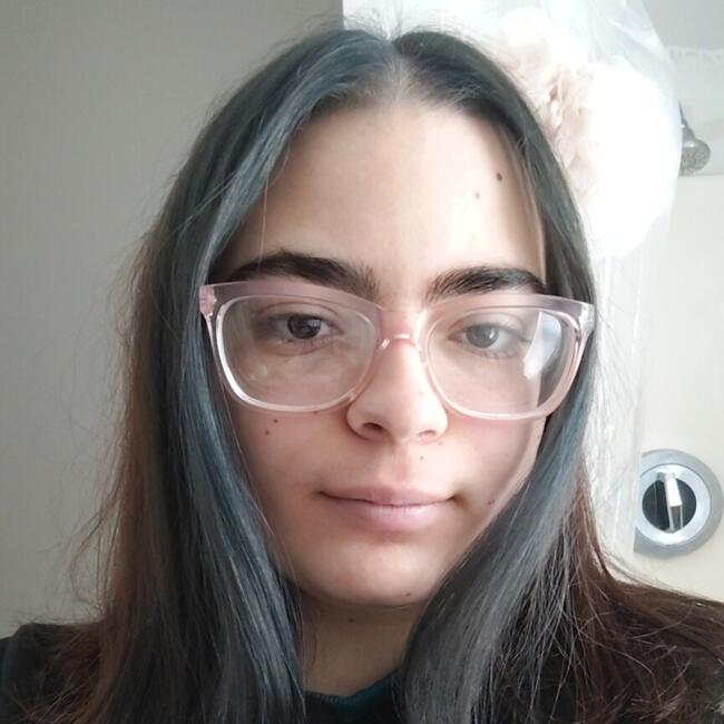 Babysitter in Akron (Pennsylvania): Bianca