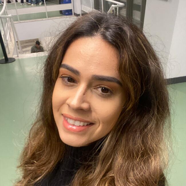 Babysitter in Porto: Tamara ayane