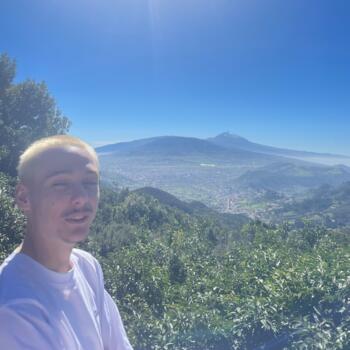 Babysitter Ottignies-Louvain-la-Neuve: Aurélien