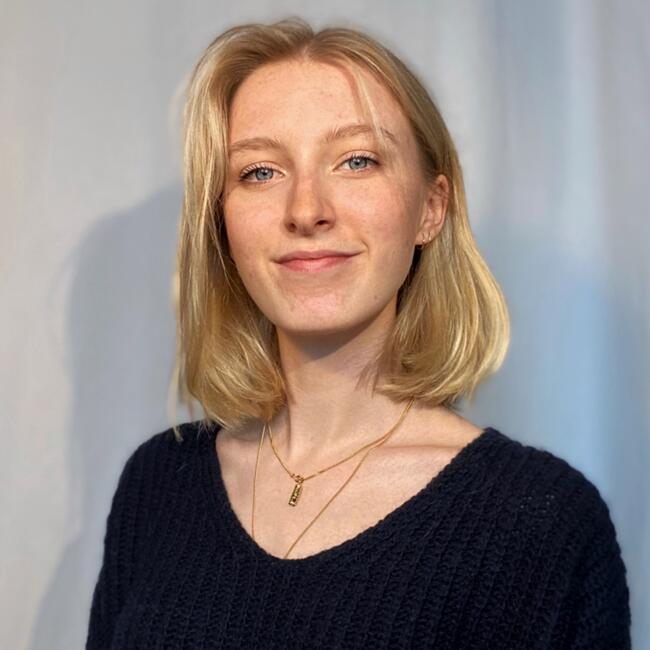 Niñera en Reims: Jade