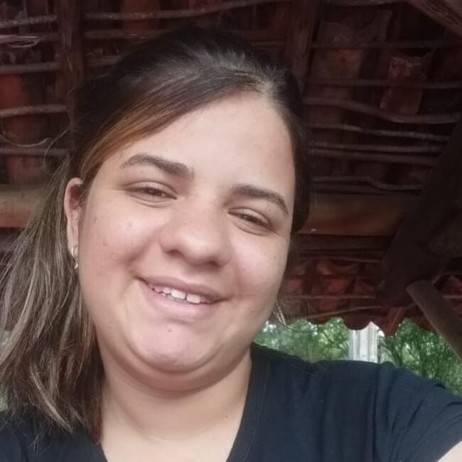 Babá em Montes Claros: Maria clara