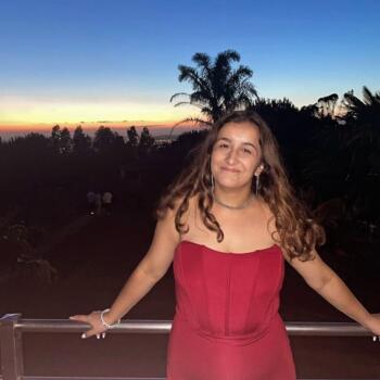 Babysitter em Famões: Tânia Galvão