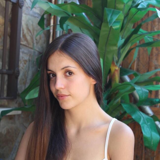 Niñera en Carranque: Nerea