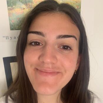 Babysitter in Saint-Laurent-du-Var: Natacha