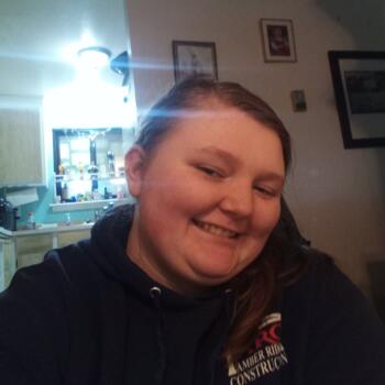 Babysitter in Lake Stevens: Areaunna