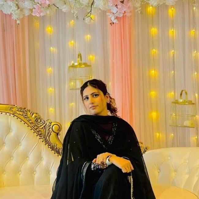 Babysitter in Hobart: Pooja