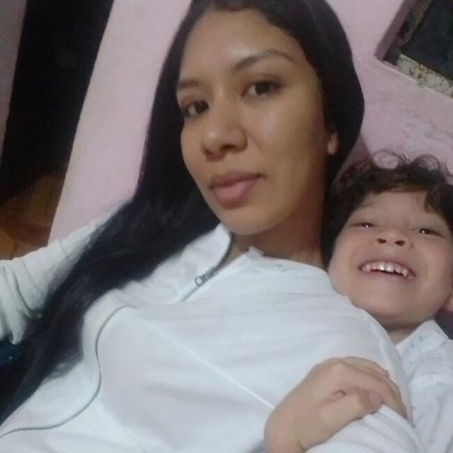 Niñera en Manizales: Valeria