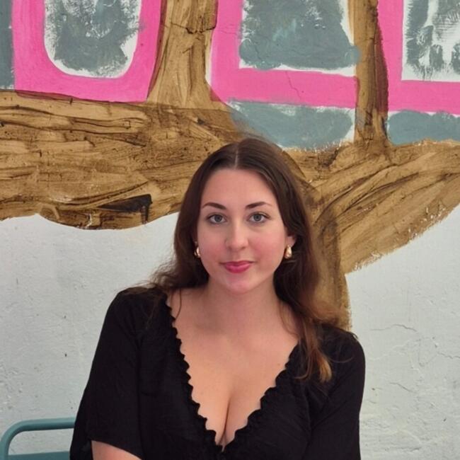 Babysitter in Ljubljana: Tia