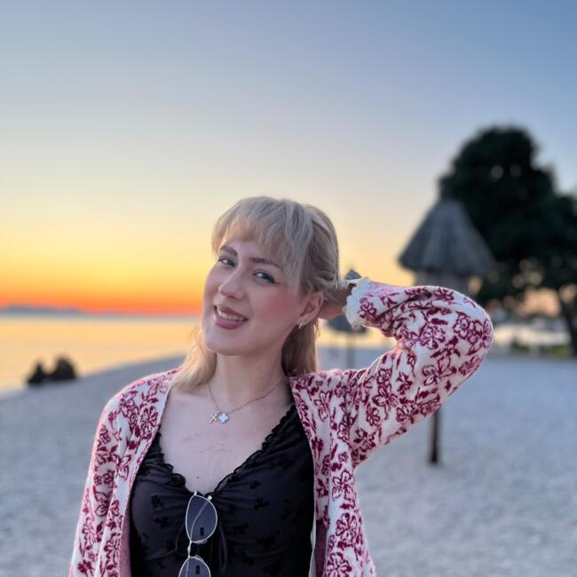 Opiekunka do dziecka w Warszawa: Elena