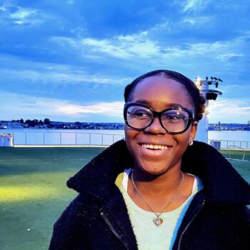 Babysitter in Eastvale: Ella