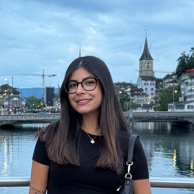 Nounou à Dietikon: Valeria gonzalez peña