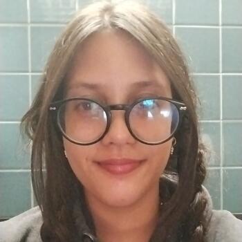 Babysitter em Entroncamento: Ariana