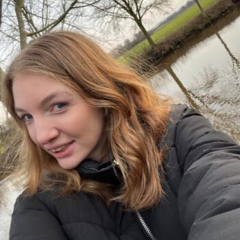 Babysitter in Vriezenveen: Nathalie