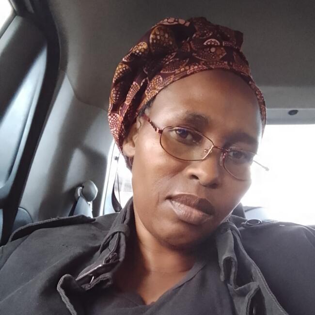 Babysitter in Soweto: Thembisile