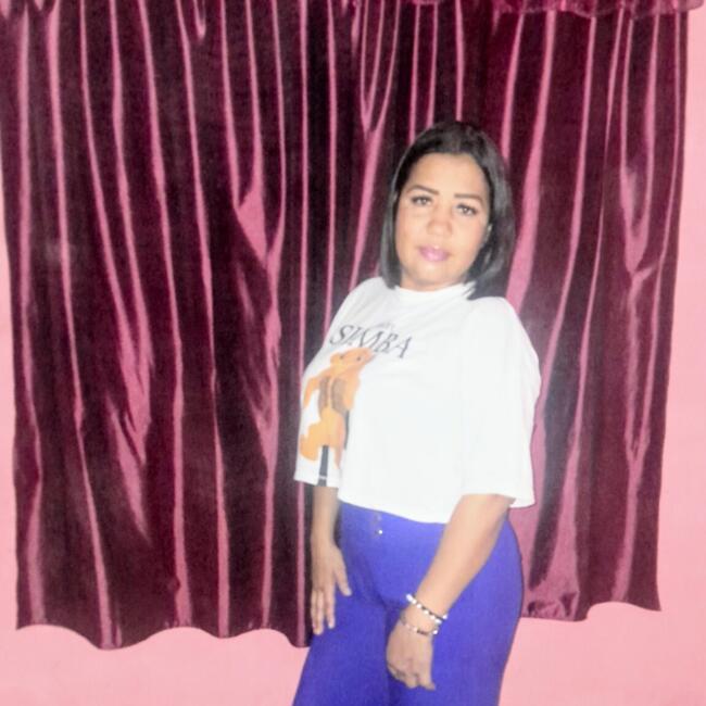Niñera en Lecherías: Amarilys