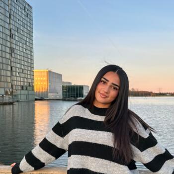 Babysitter Krefeld: Dunya