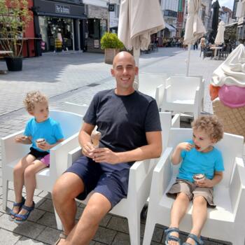 Babysitter Job in Tielt: Babysitter Job Bert