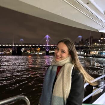 Babysitter in Copenhagen: Emma