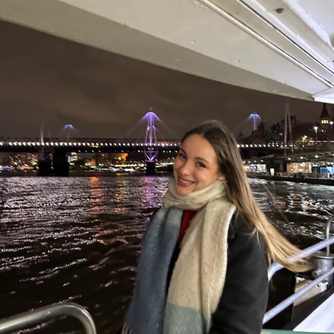 Babysitter in Copenhagen: Emma