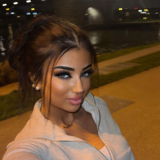 Babysitter in Évry: Soukaina