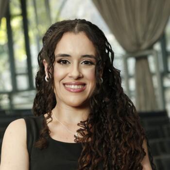 Babysitter in Curitiba: Nicolly