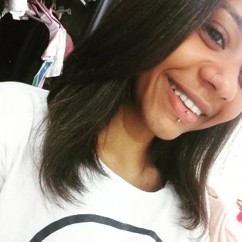 Babá em Brasília: Mikaelly