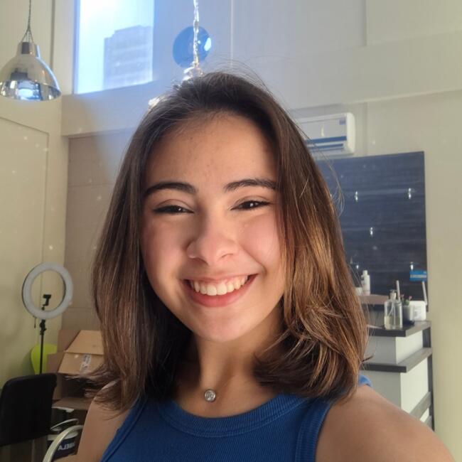 Babysitter in Foz do Iguaçu: Anny