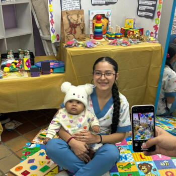 Babysitter Panama City: Mariolis Alejandra