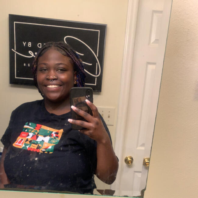 Babysitter in Jacksonville (North Carolina): Jyaniyea