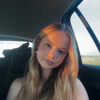 Babysitter in Brno: Hannah