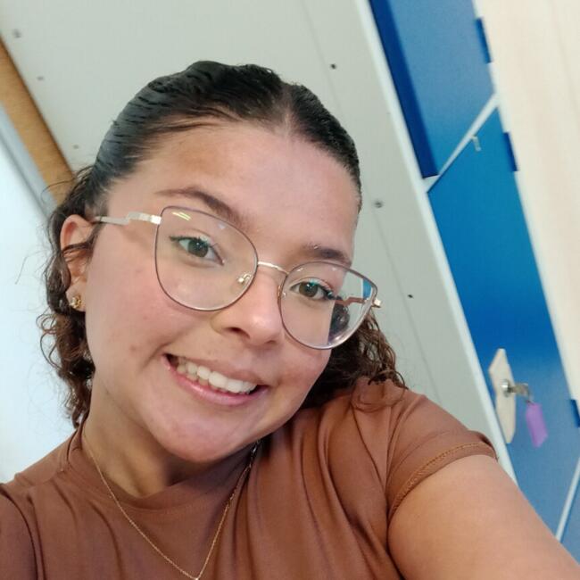Babysitter in Barueri: Maria Fernanda