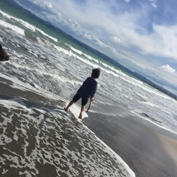 Babysitter Gisborne: Azahlia