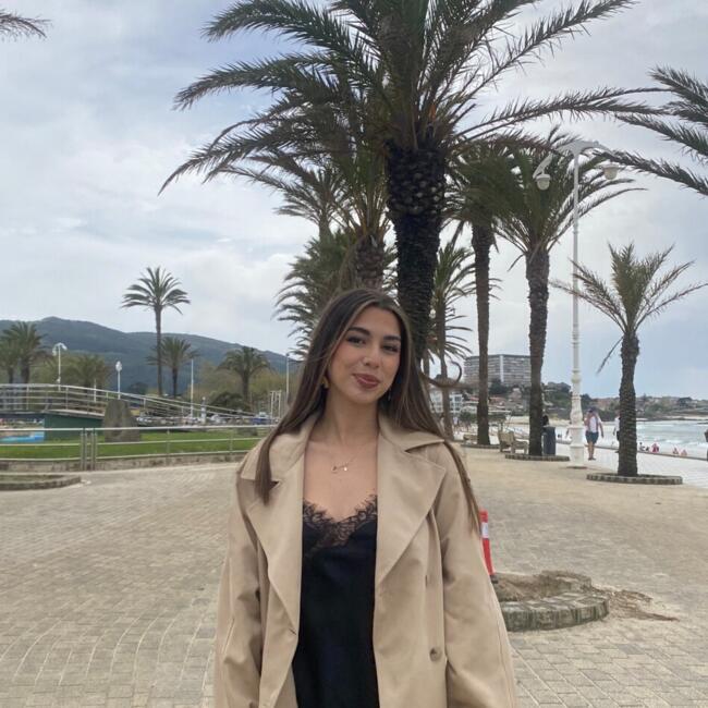 Niñera en Pontevedra: Julia