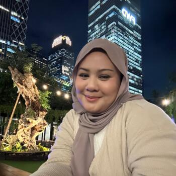 Babysitter in Singapore: Nurul