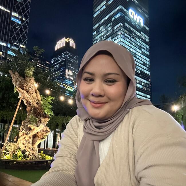 Babysitter in Singapore: Nurul