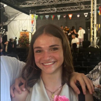 Babysitter a Troinex: Serena