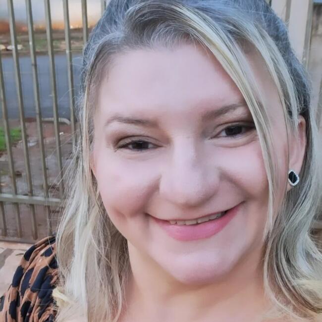 Babysitter in Paiçandu: Liduina