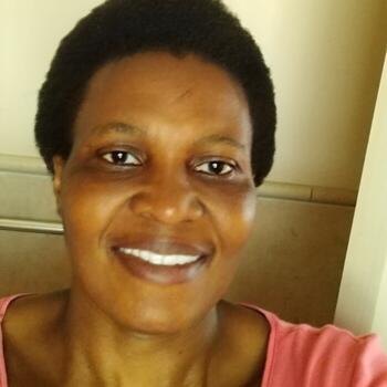 Babysitter in Johannesburg: Lethiwe