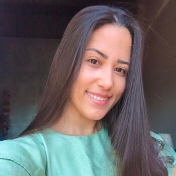 Babysitter in Águas Lindas de Goiás: Nayara