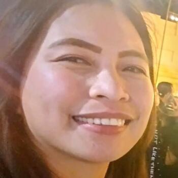 جليسة أطفال في دبي: Geraldane