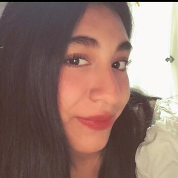 Babysitter in Ate: Flaviana Vinatea