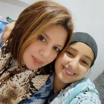 Babysitter in Clermont-Ferrand: Zahra montferrand