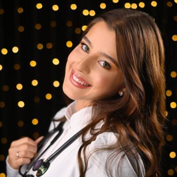 Babysitter in Duisburg: Flora