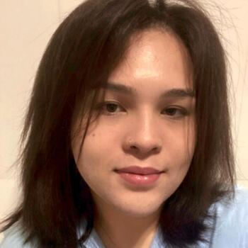 Babysitter in Brasília: Sara