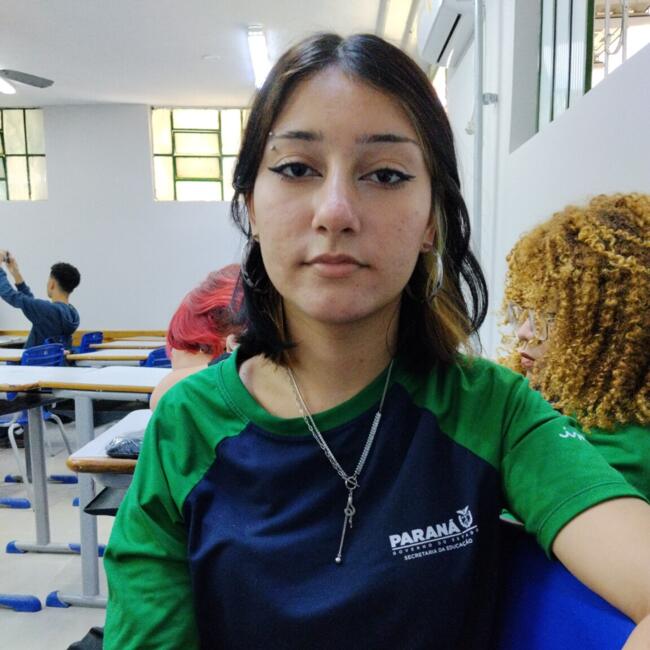 Babysitter in Sarandi: Giovana