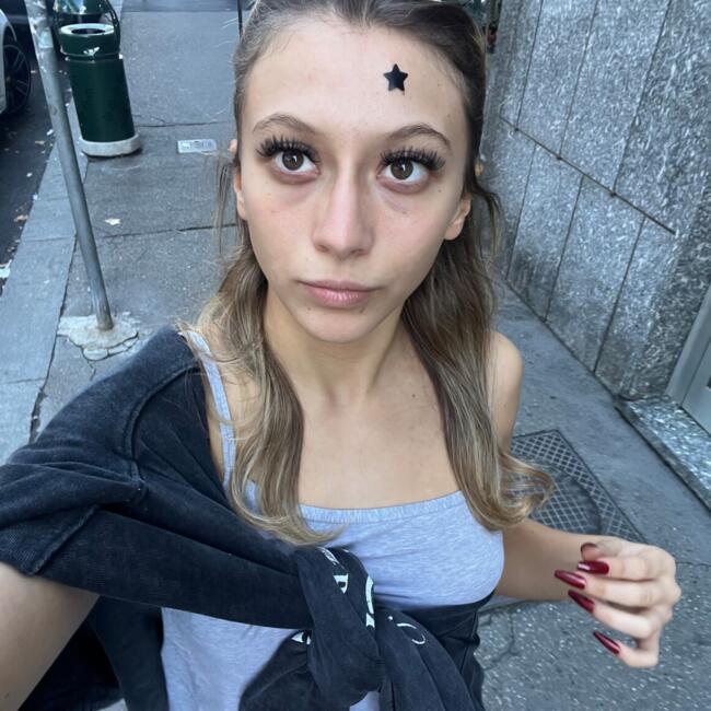 Babysitter in Turin: Sara