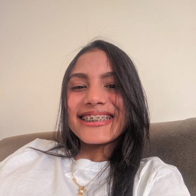 Babysitter in Maringá: Brenda